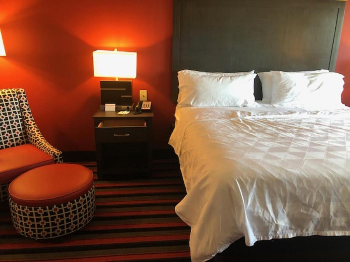 Holiday Inn Lafayette North By Ihg Екстериор снимка